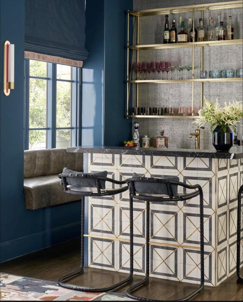 How to Make Your Luxury Bar Stand Out — Luxury Home Bars