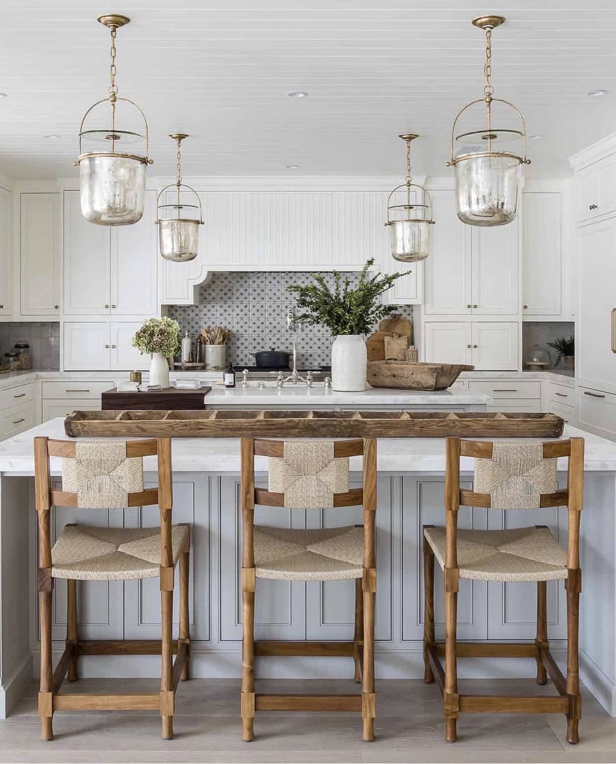 21 Modern White kitchen ideas for your dream kitchen - Unique Design Blog