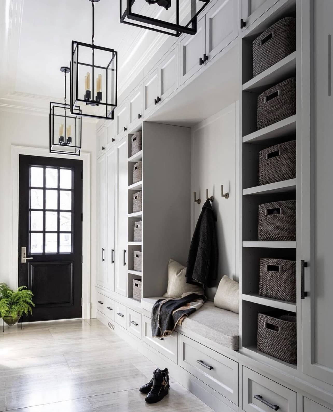 15 Best Mud room designs for a functional and beautiful space. Unique