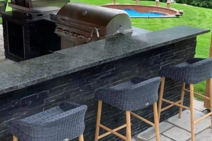 granite countertop outdoor bar