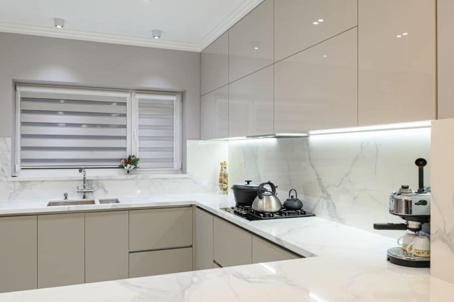 quartz kitchen counter