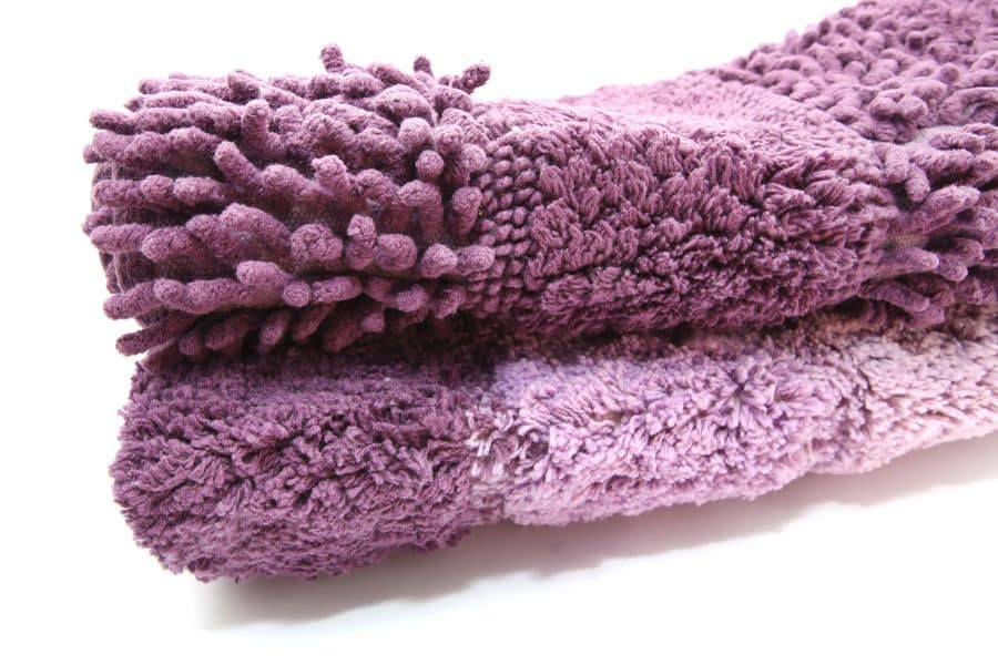 what is the difference between bath mat and bath rug